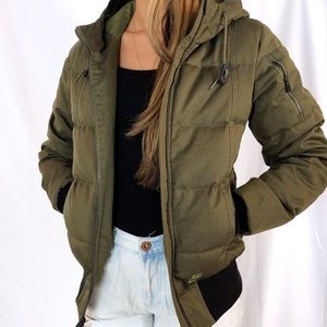 Nike army green puffer jacket